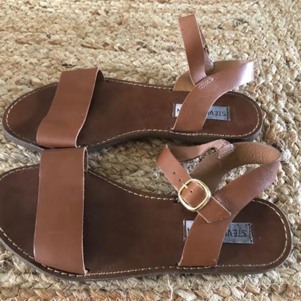 Steve Madden Leather Sandals
